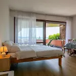 Residenz La Selva Studio-apartments * גיפה