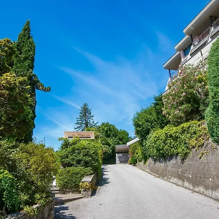 Studio-apartments La Selva * Ghiffa