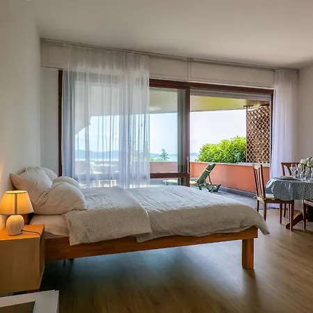Studio-apartments La Selva * Ghiffa