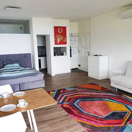 Studio-apartments La Selva *